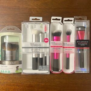 Various Makeup Brushes NWT